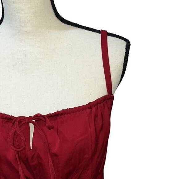 Torrid Satin Tie-Front Sleeveless Crop Top - Picture 6 of 12